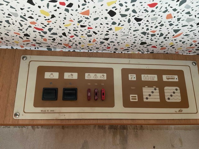Ford autocaravane motorhome - afbeelding 26 van  47