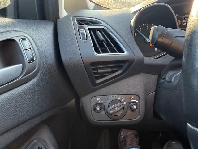 Ford c-max 1.0 ecoboost titanium start-stop, 2017 - afbeelding 8 van  28