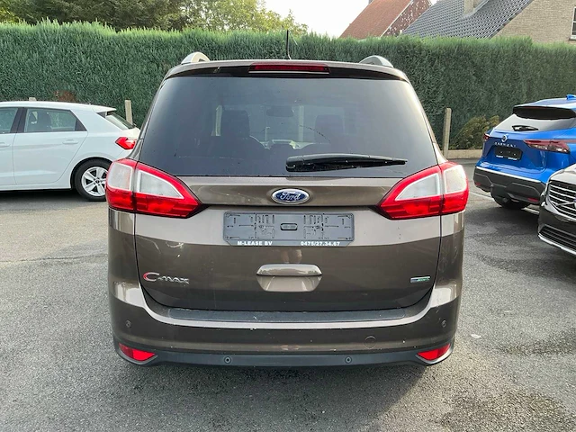 Ford c-max - afbeelding 25 van  29
