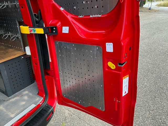 Ford custom transit bedrijfswagen - afbeelding 1 van  7