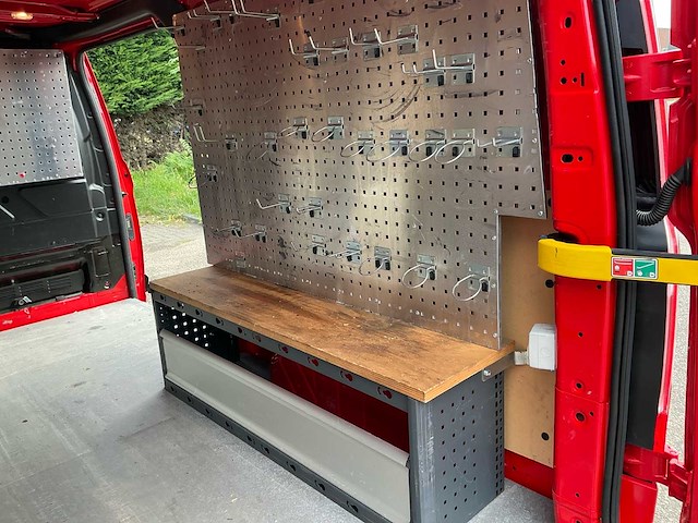 Ford custom transit bedrijfswagen - afbeelding 8 van  29