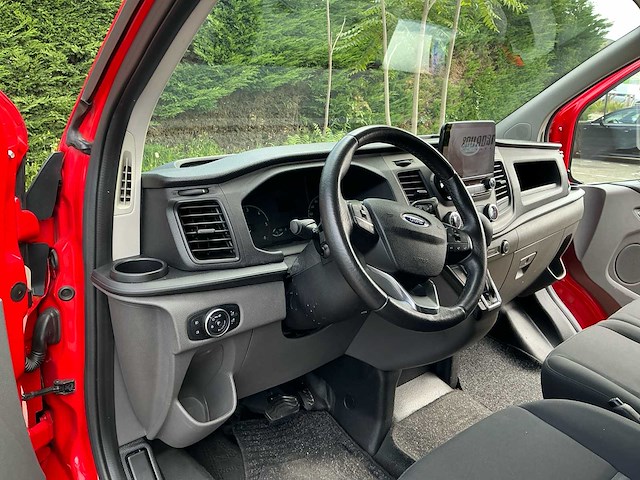 Ford custom transit bedrijfswagen - afbeelding 13 van  29