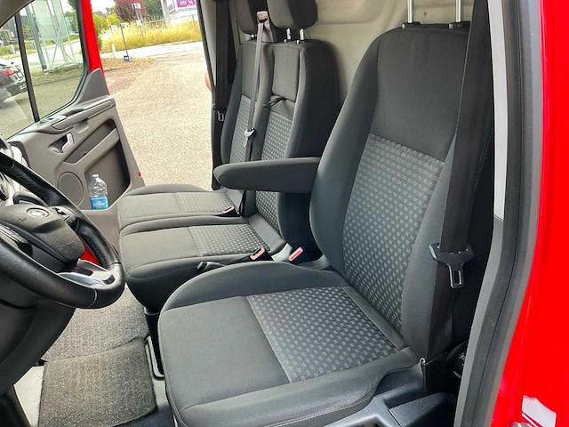 Ford custom transit bedrijfswagen - afbeelding 26 van  29