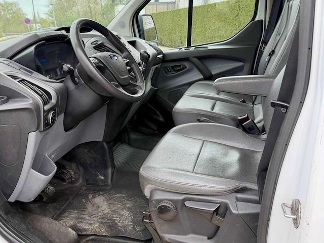 Ford custom transit van - afbeelding 7 van  9