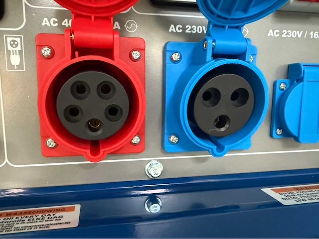 Ford diesel stroomgenerator - afbeelding 24 van  25