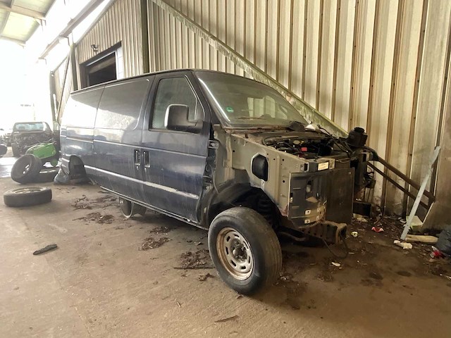 Ford e-150 - oldtimer - afbeelding 1 van  8