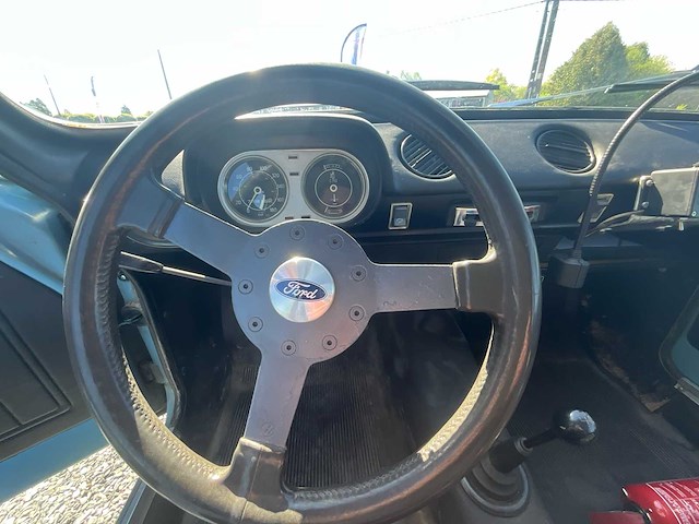 Ford escort classic car - afbeelding 9 van  59