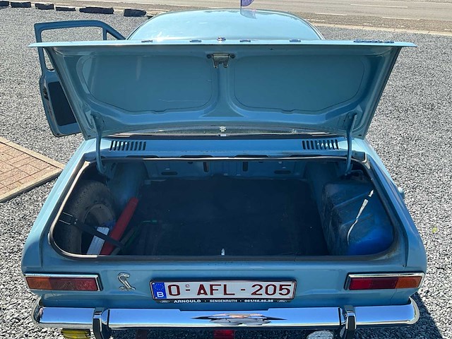 Ford escort classic car - afbeelding 30 van  59