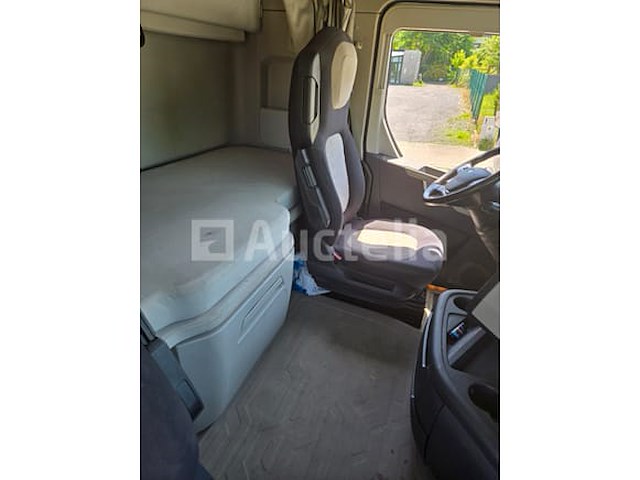 Ford f-max tractor unit (2022-402.821 km)(vin: nm0kcxtp6kns98299) - afbeelding 28 van  33