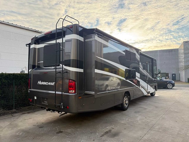 Ford f550 - hurricane - camper - camper - afbeelding 52 van  52