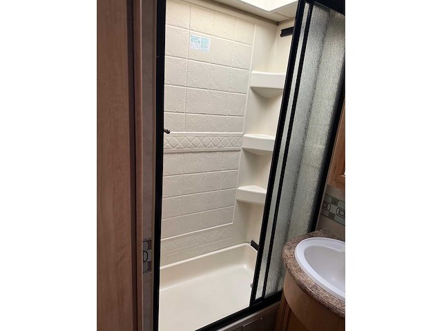 Ford f550 - hurricane - camper - camper - afbeelding 21 van  31