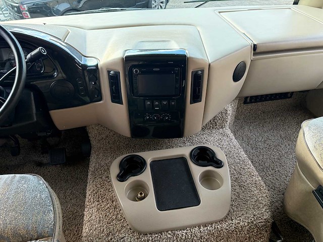 Ford f550 - hurricane - camper - camper - afbeelding 30 van  48