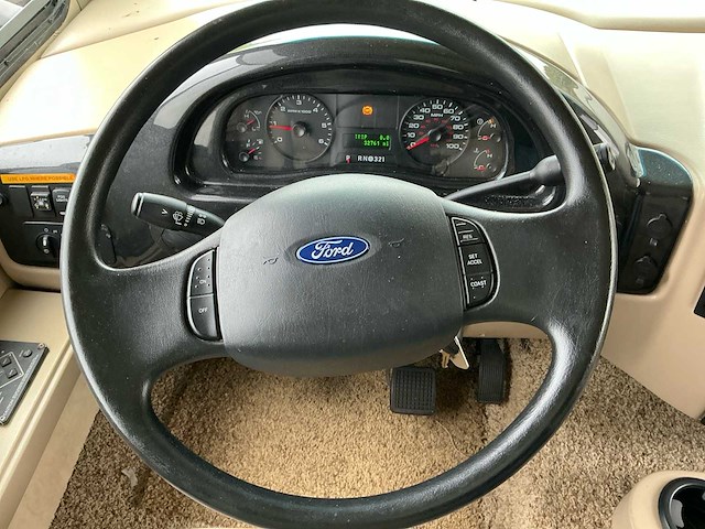 Ford f550 camper - afbeelding 2 van  48