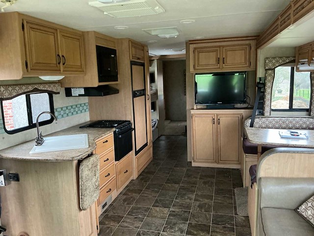 Ford f550 camper - afbeelding 11 van  48