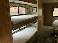 Ford f550 camper - afbeelding 26 van  48