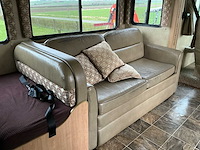 Ford f550 camper - afbeelding 18 van  54