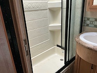 Ford f550 camper - afbeelding 35 van  54