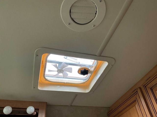 Ford f550 camper - afbeelding 37 van  54