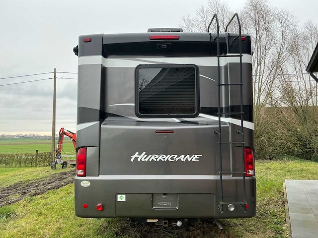 Ford f550 camper - afbeelding 34 van  54