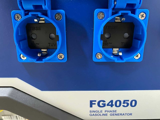 Ford fg4050 benzine stroomgenerator - afbeelding 2 van  13