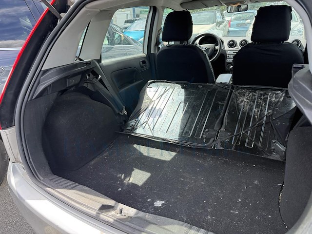 Ford fiesta 1 3i ambiente, 2005 - afbeelding 16 van  29