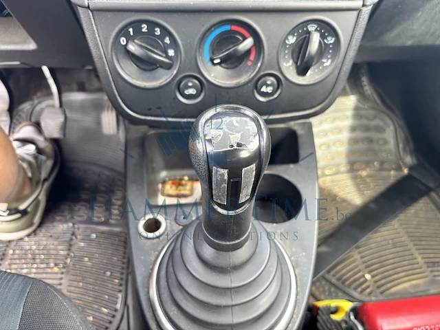 Ford fiesta 1 3i trend, 2006 - afbeelding 8 van  42
