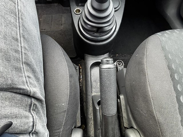 Ford fiesta 1 4 ambiente, 2003 - afbeelding 4 van  27