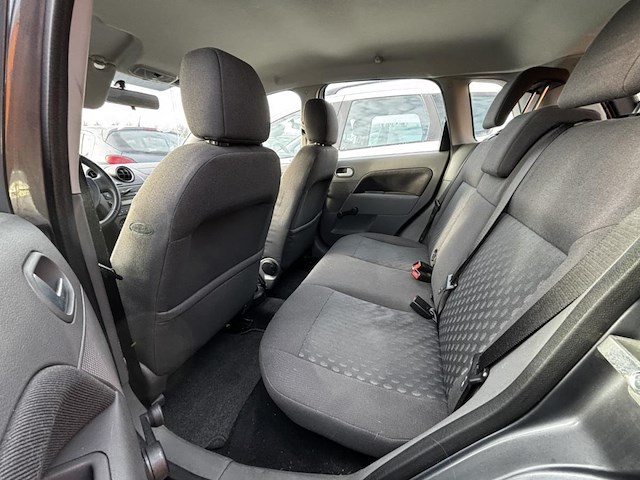 Ford fiesta 1 4 ambiente, 2003 - afbeelding 8 van  27