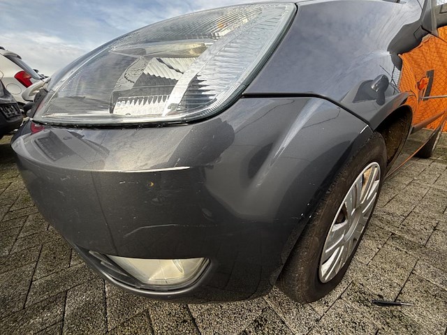 Ford fiesta 1 4 ambiente, 2003 - afbeelding 13 van  27