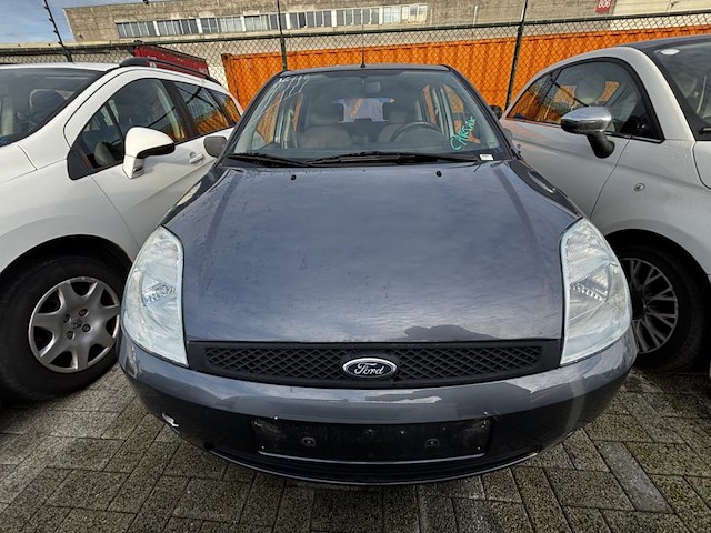 Ford fiesta 1 4 ambiente, 2003 - afbeelding 12 van  27