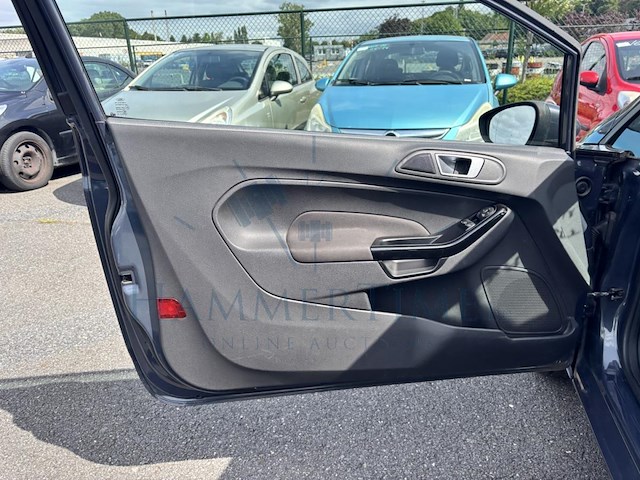 Ford fiesta 1.0 ecoboost titanium s/s, 2014 - afbeelding 31 van  31