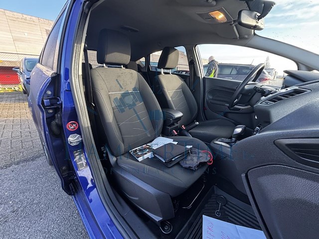 Ford fiesta 1.0 ecoboost trend powershift 100 at, 2014 - afbeelding 14 van  25