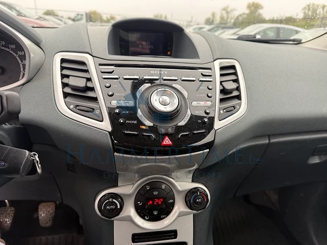 Ford fiesta 1.25i titanium, 2010 - afbeelding 8 van  34