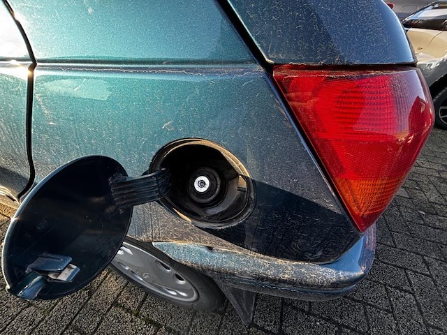 Ford fiesta 1.3i start, 1994 - afbeelding 10 van  23