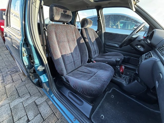 Ford fiesta 1.3i start, 1994 - afbeelding 13 van  23