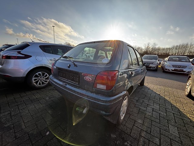 Ford fiesta 1.3i start, 1994 - afbeelding 18 van  23