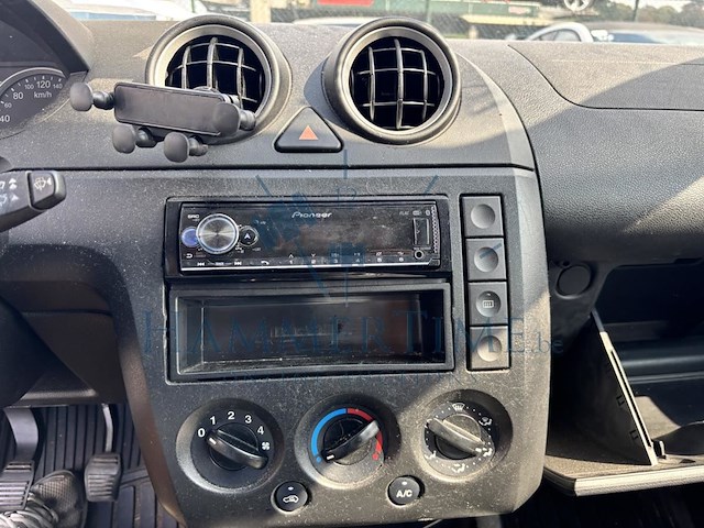 Ford fiesta 1.3i start, 2004 - afbeelding 6 van  38