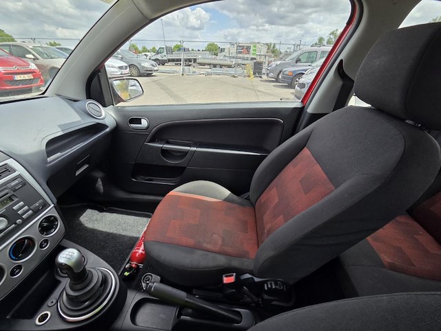 Ford fiesta 1.3i trend,2007 - afbeelding 16 van  45