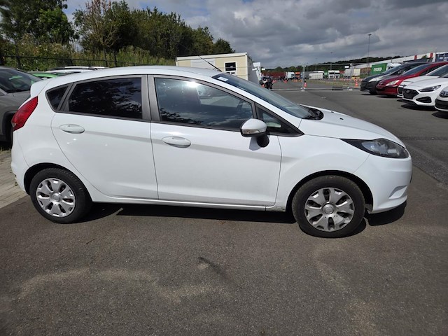 Ford fiesta 1.4 tdci trend,2010 - afbeelding 34 van  51