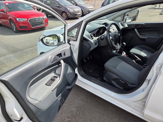 Ford fiesta 1.4 tdci trend,2010 - afbeelding 51 van  51