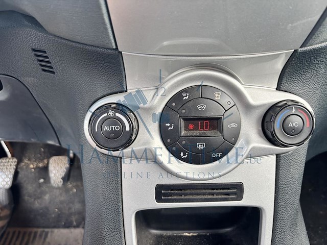 Ford fiesta 1.4i titanium, 2010 - afbeelding 9 van  35