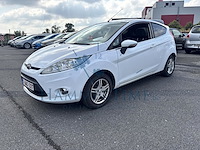 Ford fiesta 1.4i titanium, 2010