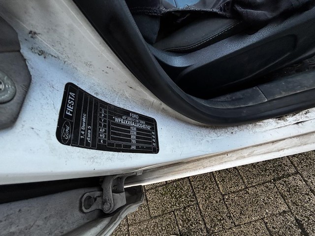 Ford fiesta 1.4i trend 96 at, 2012 - afbeelding 15 van  31