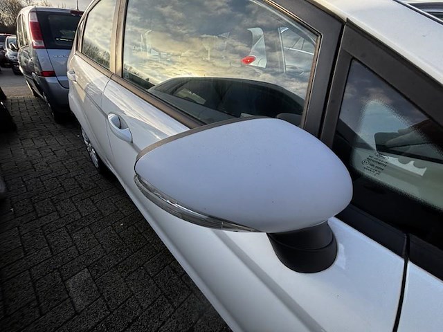 Ford fiesta 1.4i trend 96 at, 2012 - afbeelding 18 van  31
