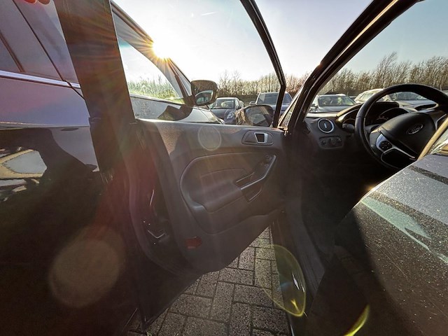 Ford fiesta 1.5 tdci sync edition, 2016 - afbeelding 23 van  26