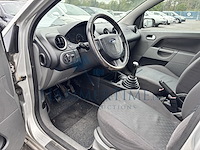 Ford fiesta 1.6i, 2003 - afbeelding 3 van  36