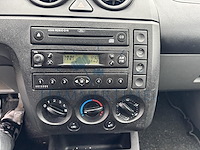 Ford fiesta 1.6i, 2003 - afbeelding 7 van  36