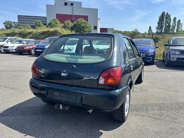 Ford fiesta, 1998 - afbeelding 28 van  32