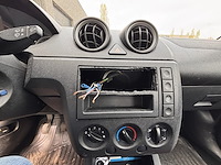 Ford fiesta, 2004 - afbeelding 2 van  31