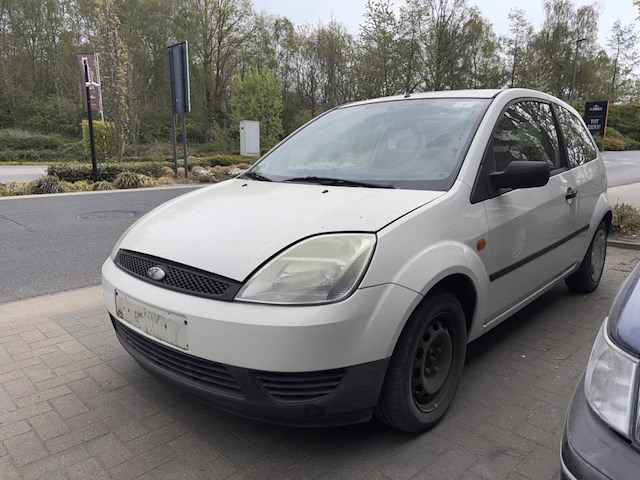 Ford fiesta, 2004 - afbeelding 1 van  31